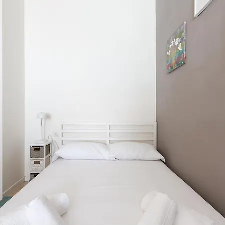 شقة Guesthost - M1 Gambara Balcony *