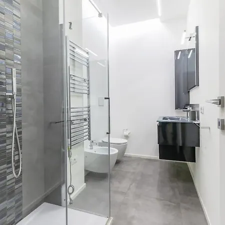 Via Filiberto Apartamento