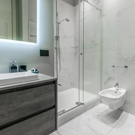 Daire San Babila Prestige - A Few Steps From Duomo *