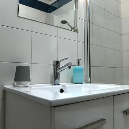 Nest For Two Three Min From Duomo