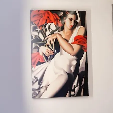 Luxury & Art A Due Passi Dall'universita Bocconi