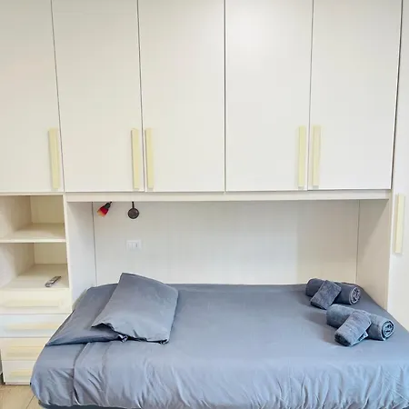 A Portata Di Mano Apartamento Milán