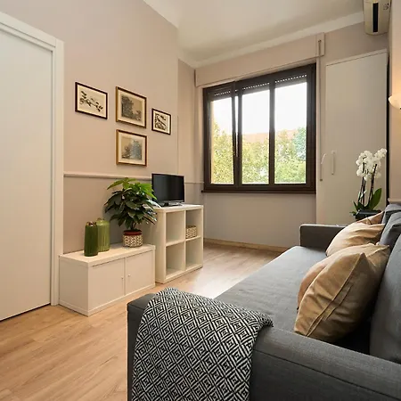 Duomo Design Cube - 10 Minutes Walk From Brera Appartamento Milano