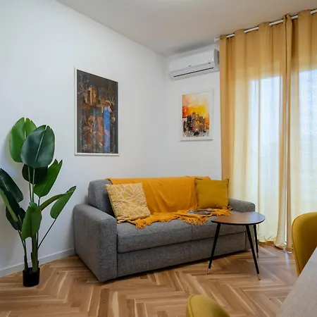 Apartment Suite Nordica Autentica Home Sharing Milan