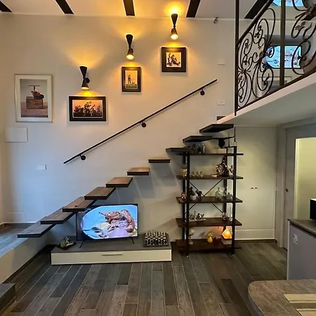 Apartment Due Fiori Loft Niguarda Milan