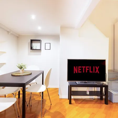 Design E Stile, Rifugio Alighieri A Centro Apartmán Milán