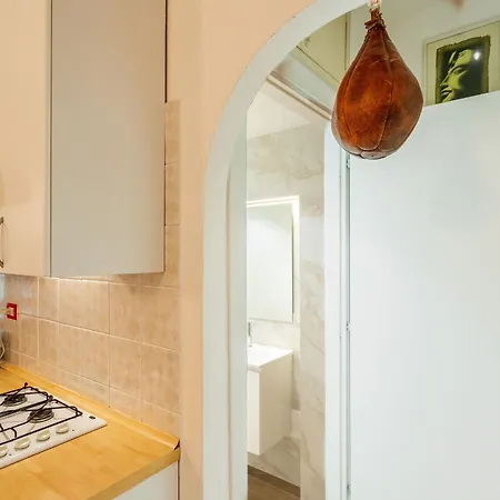 Lecco By Halldis Apartment *