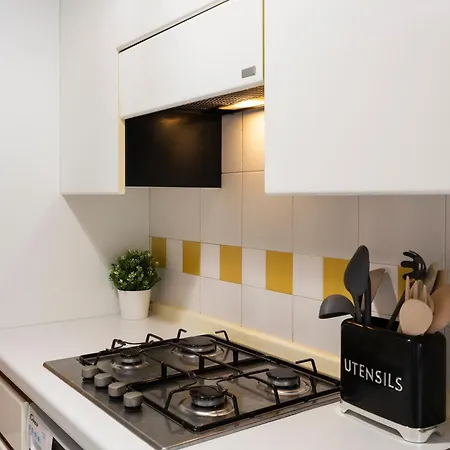 Apartman Linate Retreat - Forlanini M4 Milánó