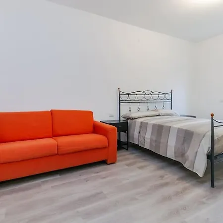 Bicocca Metro House Apartment Milan