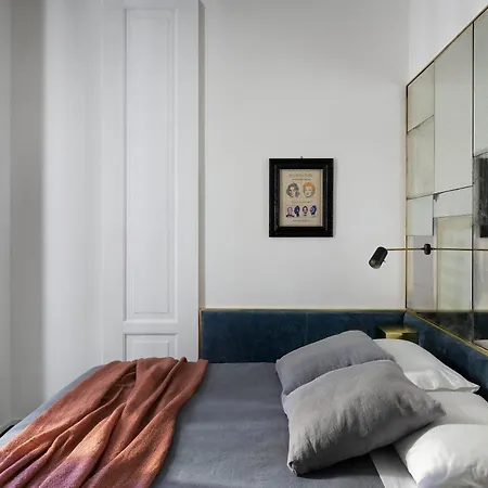 Apartment Sophisticated With Italian Charm Mailand
