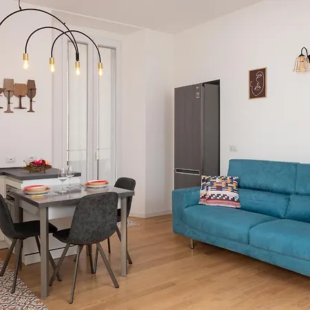 公寓 Artstay Exclusive Navigli, Metro & Parking *