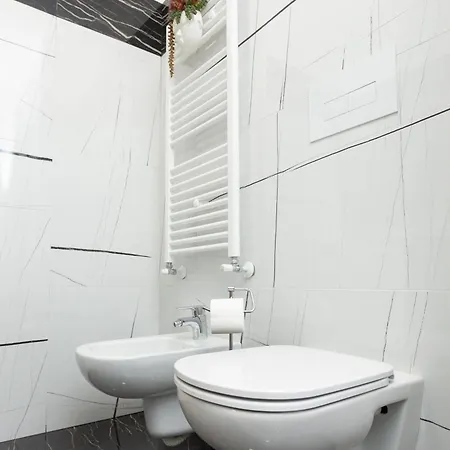 Artstay Exclusive Navigli, Metro & Parking 米兰
