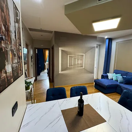 Apartment Guestartdeco Sempione 32 *