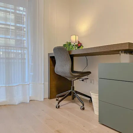 Menotti 11 - 15 Min Dal Duomo Appartement