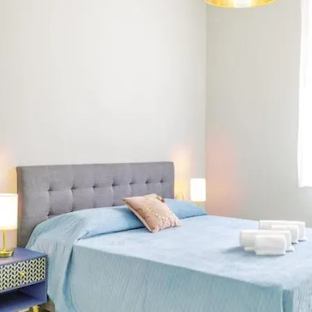 Duomo Deluxe - Bilocale Moderno - Metro - Wi-f 米兰