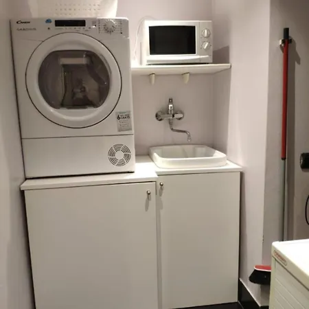 San Babila Loft Esclusivo With Parking Appartamento Milano