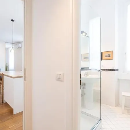 Apartment Splendid One Bedroom De Angeli 2nd Fl - Mirable Pm Milan