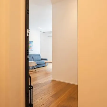 Splendid One Bedroom De Angeli 2nd Fl - Mirable Pm *