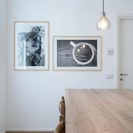 Splendid One Bedroom De Angeli 2nd Fl - Mirable Pm Apartment *