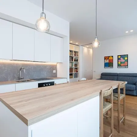 Apartment Splendid One Bedroom De Angeli 2nd Fl - Mirable Pm