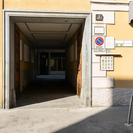 Frisi Di Porta Venezia アパート ミラノ