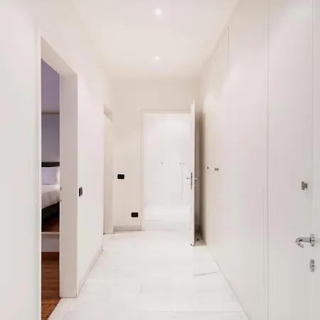 Relstay - Montenapoleone *