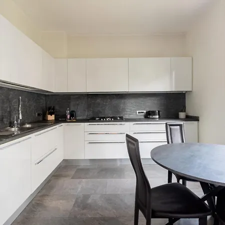 Homeby, Casa Giulia ميلان