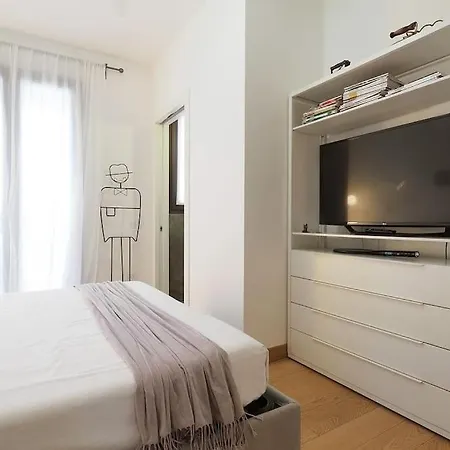 Contempora - Elegante Trilocale In Citylife - Boezio 20 * Milan