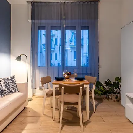 Arco Della Pace - Elegant Apartment