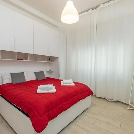 Apartment Arco Della Pace - Elegant *