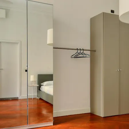 Chic Joivy Flats In The Centre Apartment