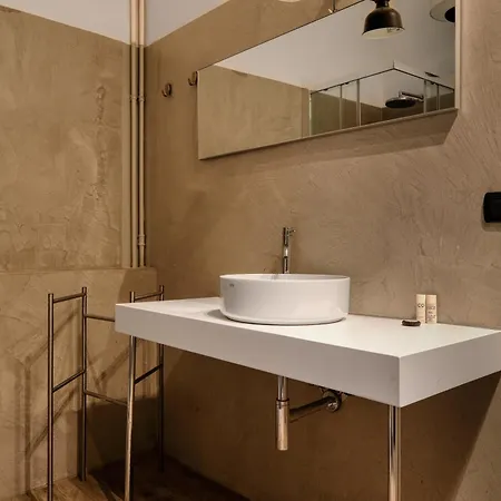 Chic Joivy Flats In The Centre Mailand