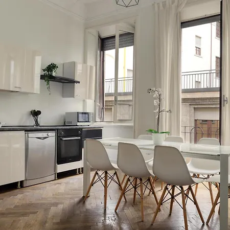 Chic Joivy Flats In The Centre