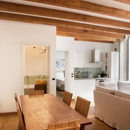 Апартаменты Wprelais Palm Fronds Милан