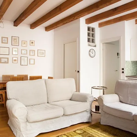 Wprelais Palm Fronds