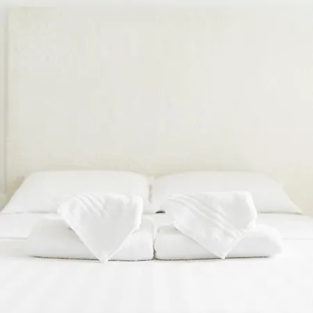 Luxury - Exclusive With Private Box فيلة ميلان