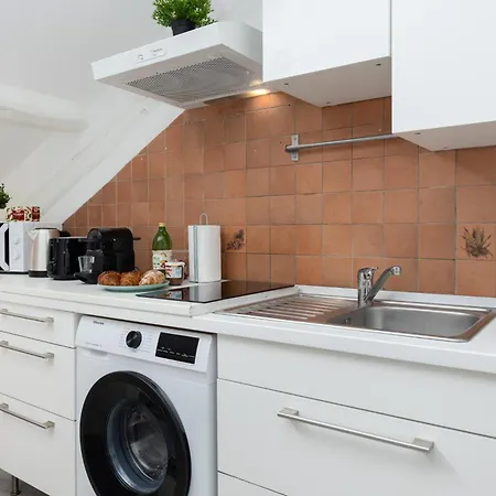 Apartament I Buenos Aires I Quiet Retreat With Ac & Wifi *