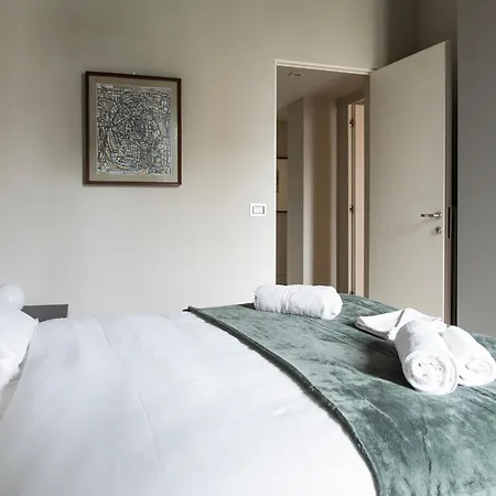 Youhosty - Chinatown Bright And Luxury Apartamento Milán