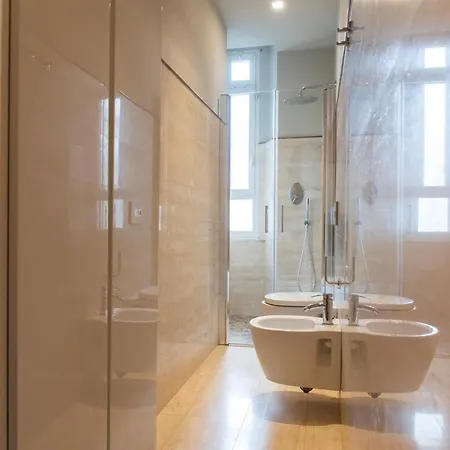 Youhosty - Chinatown Bright And Luxury