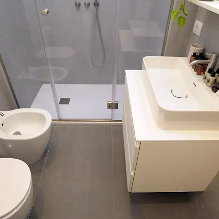 Apartament Lanzone Mediolan