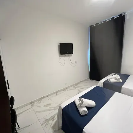 Jcube Bocconi Apartman *