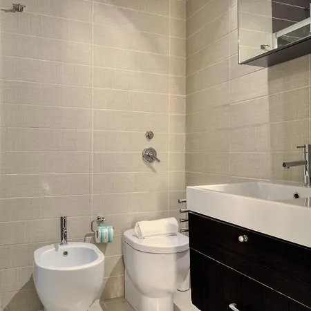 Joivy Bright 1br Flat Near Centro Storico Milano