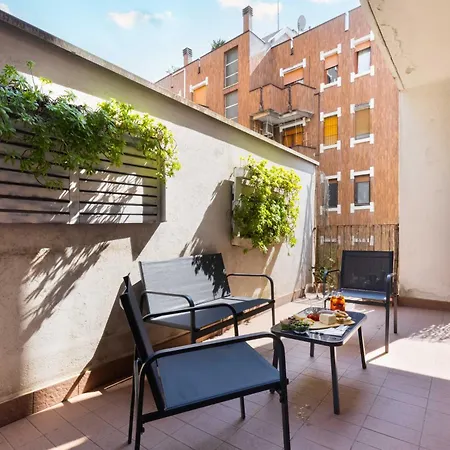 Terrace Con Parcheggio Incluso