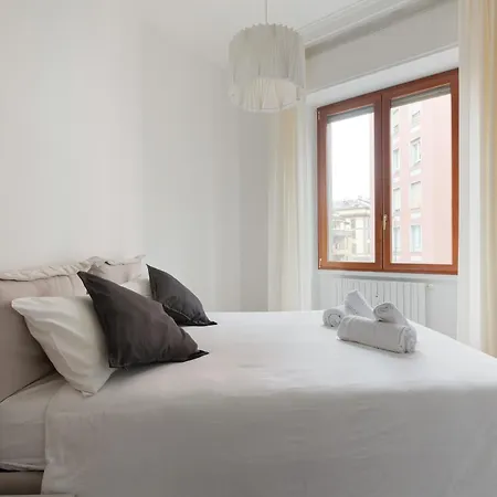 Repubblica - - Moderno Trilocale Apartamento