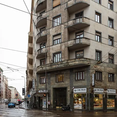 Repubblica - - Moderno Trilocale Apartamento Milão