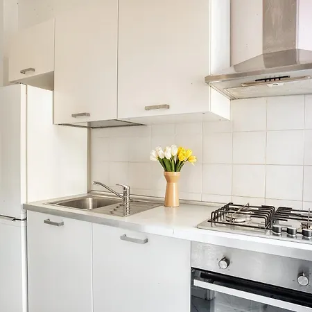 Chic Joivy Flats In The Centre Apartment