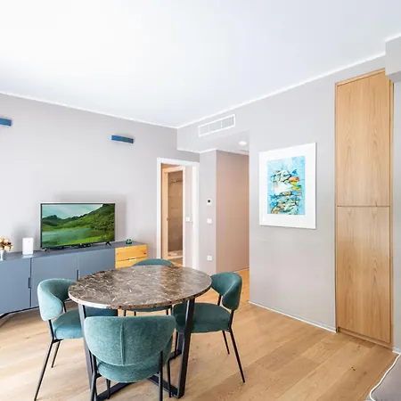 Easylife - - Buonaparte 68s - Castello Sforzesco *