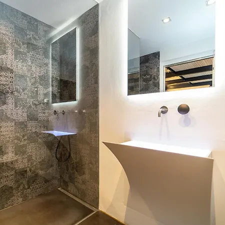 Prestigioso Loft In San Babila A 5 Min. Dal Duomo 아파트