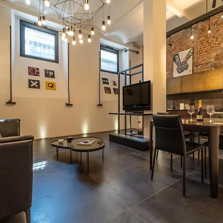 아파트 Prestigioso Loft In San Babila A 5 Min. Dal Duomo 밀라노