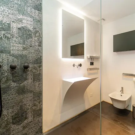 Prestigioso Loft In San Babila A 5 Min. Dal Duomo